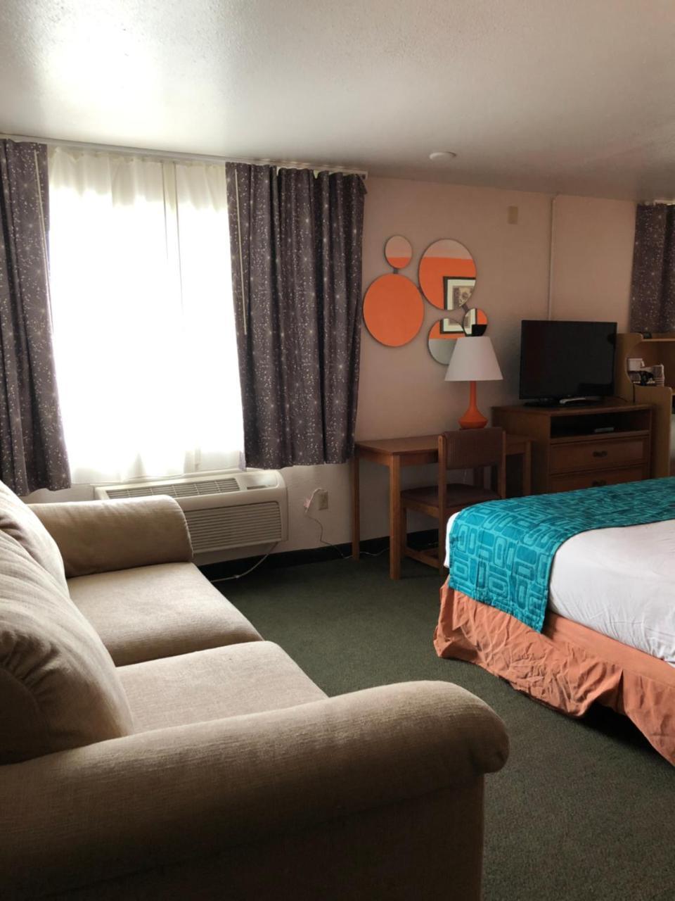 Howard Johnson By Wyndham Salem Extérieur photo